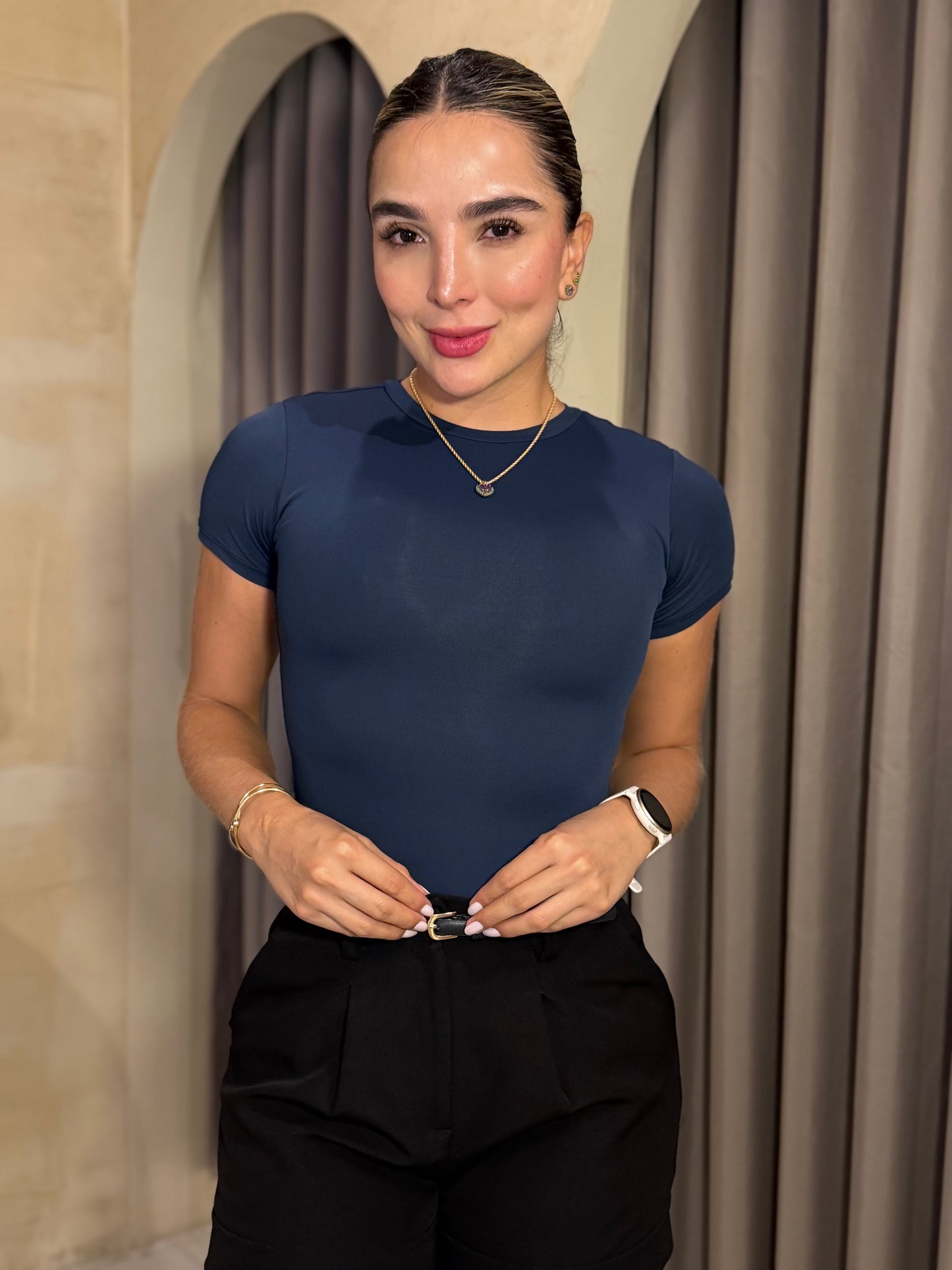 Body camiseta azul noche