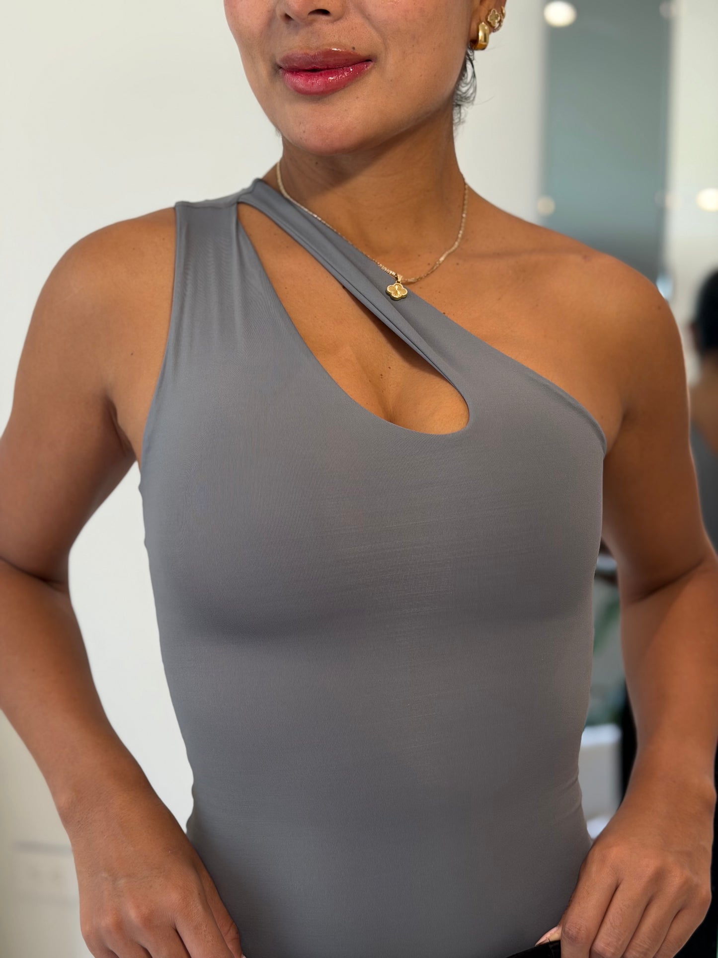 Body un solo hombro gota gris