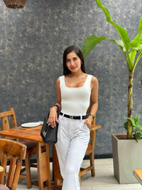 Cuadro Tiras Escote Blanco