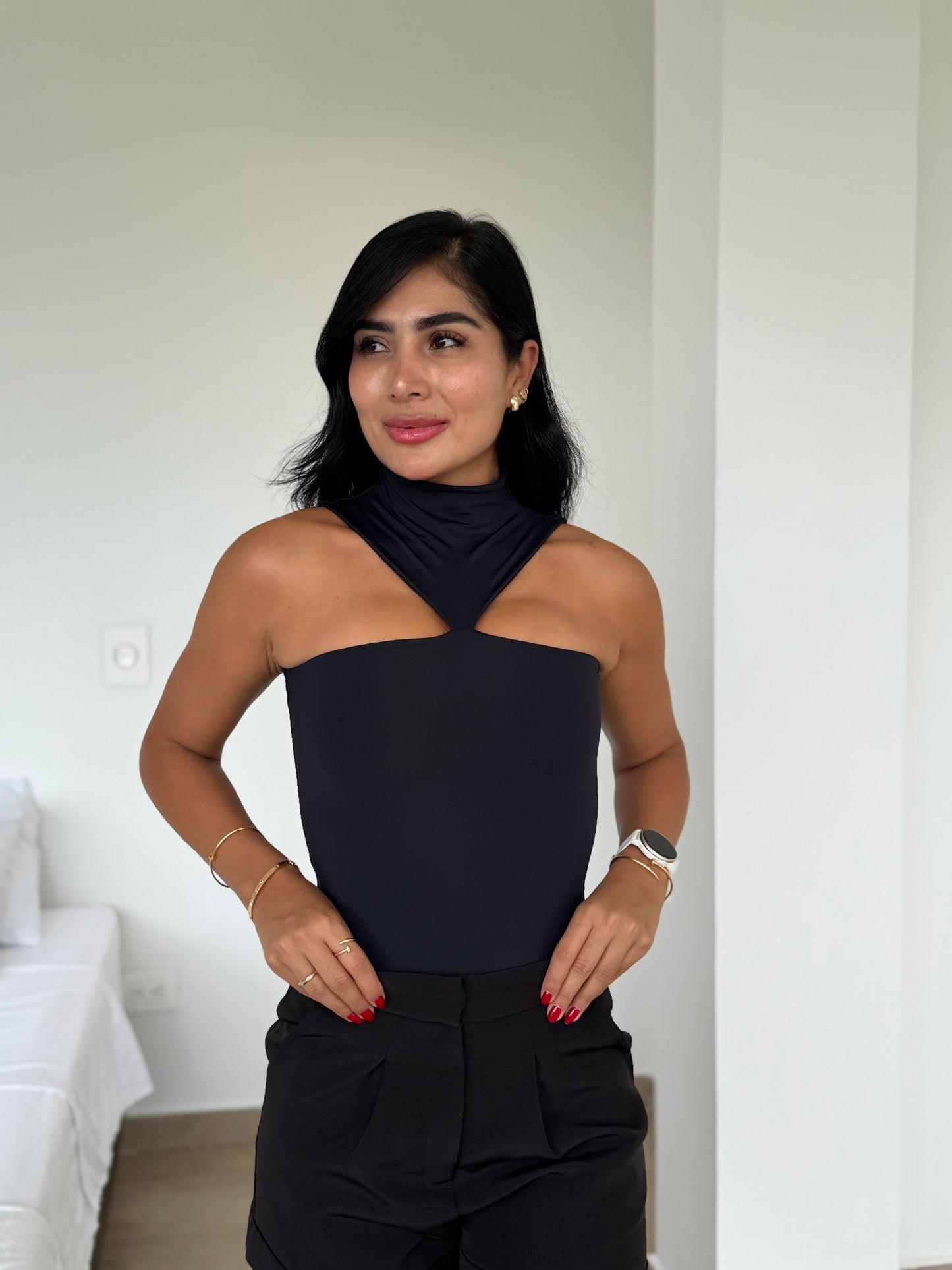 Body cuello diamante negro