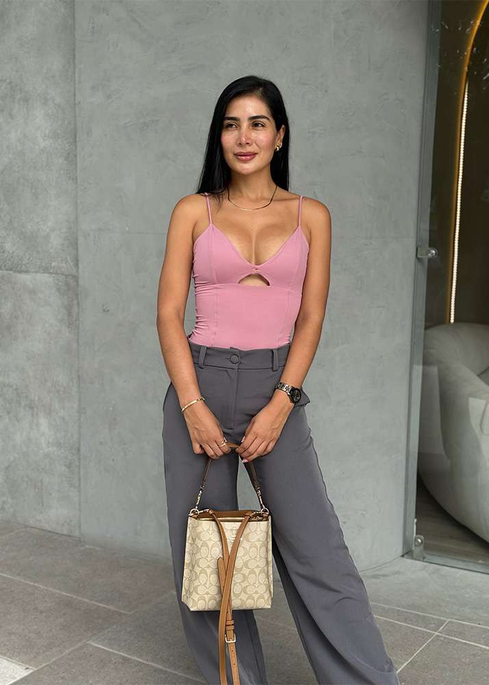 Body Triángulo Rosa