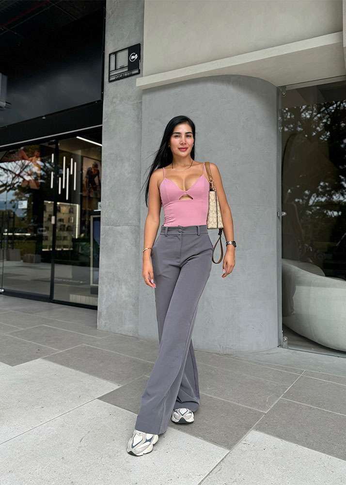 Body Triángulo Rosa