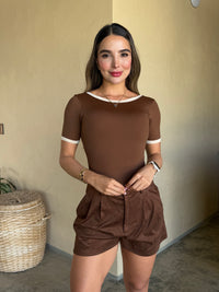 Body Bloques escote café