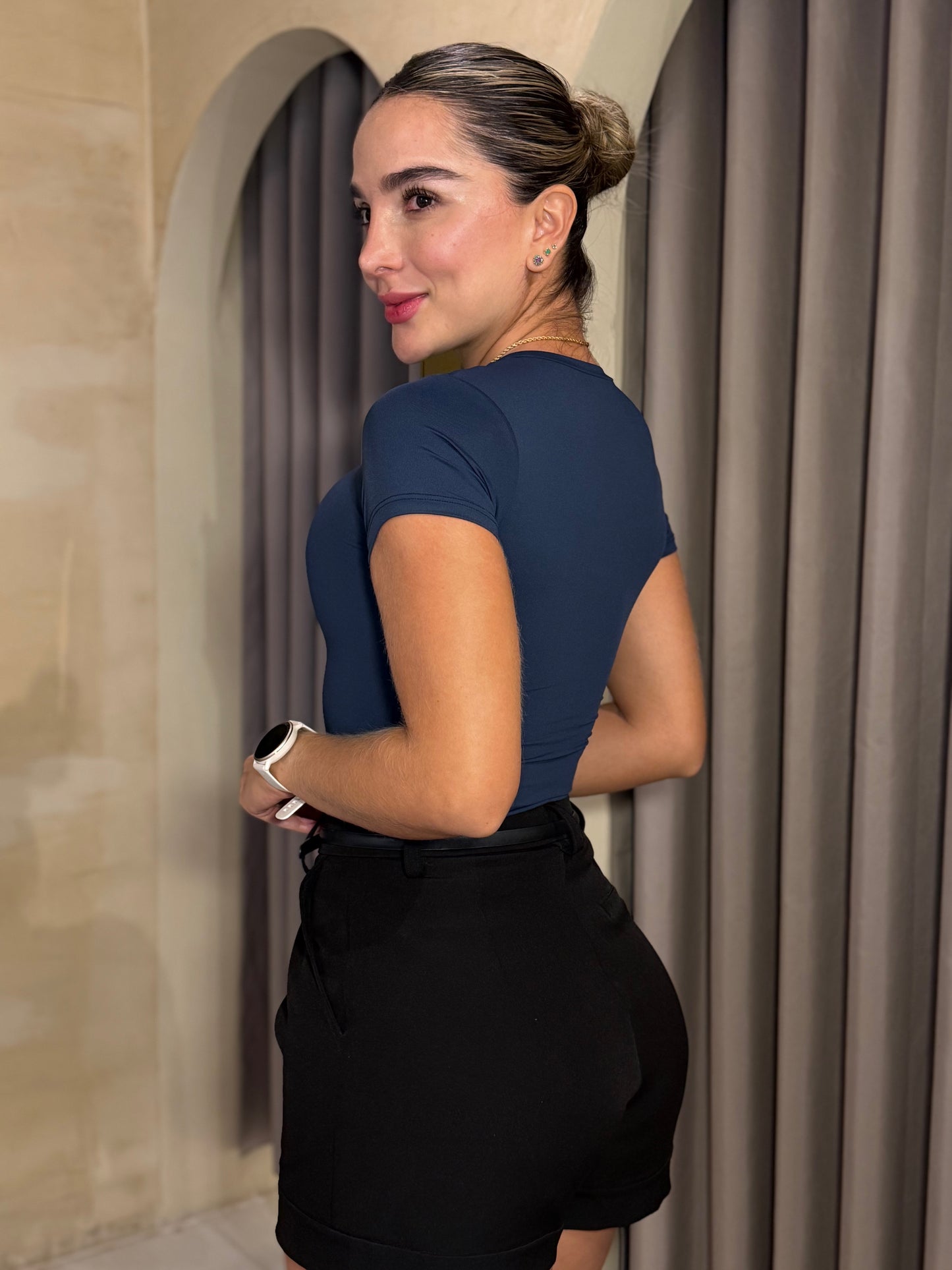 Body camiseta azul noche