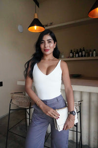 Body top invisible blanco