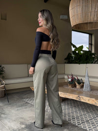 Pantalón asimétrico satin verde