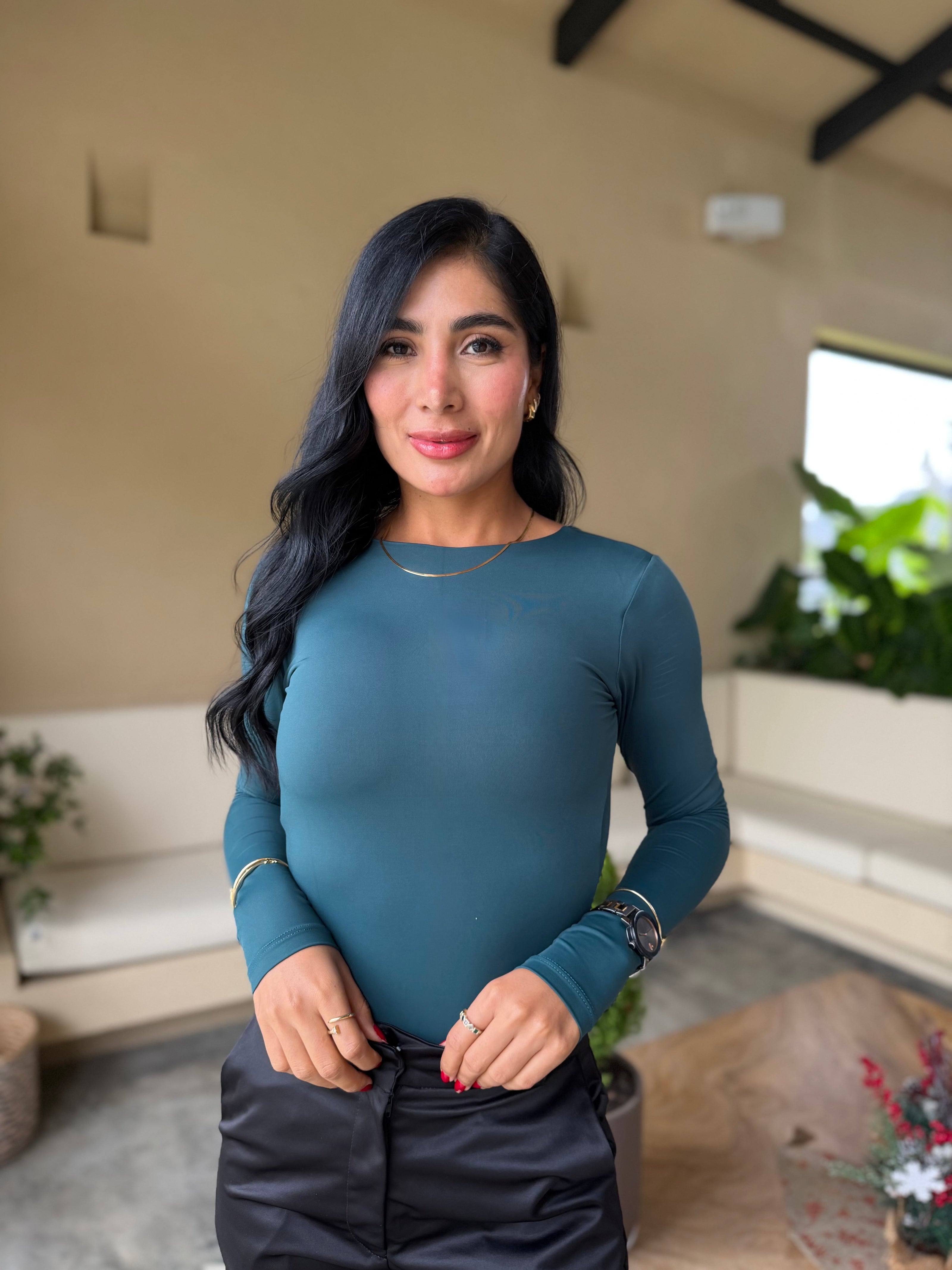 Destapado top invisible verde petroleo