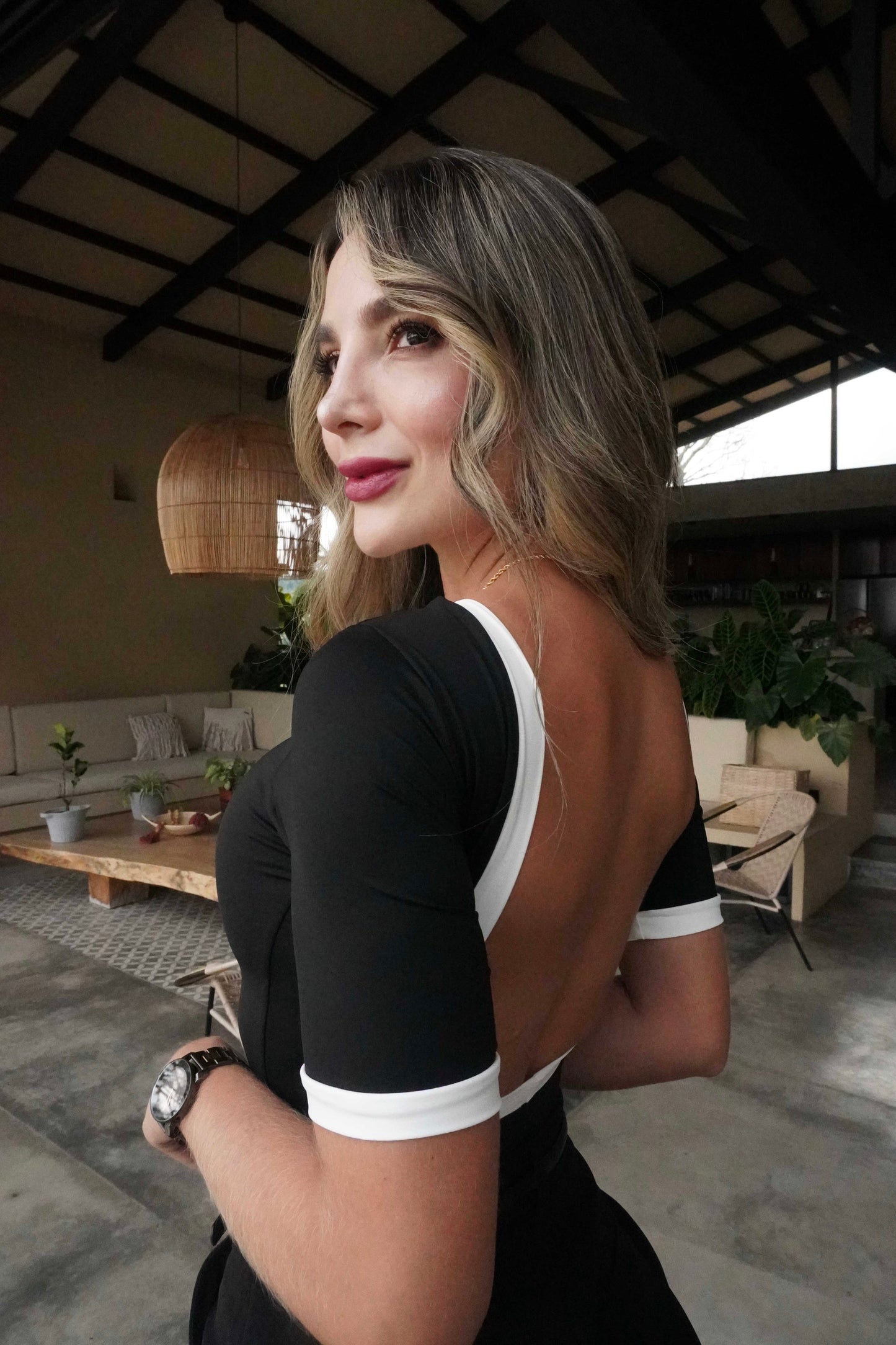 Body bloques escote negro