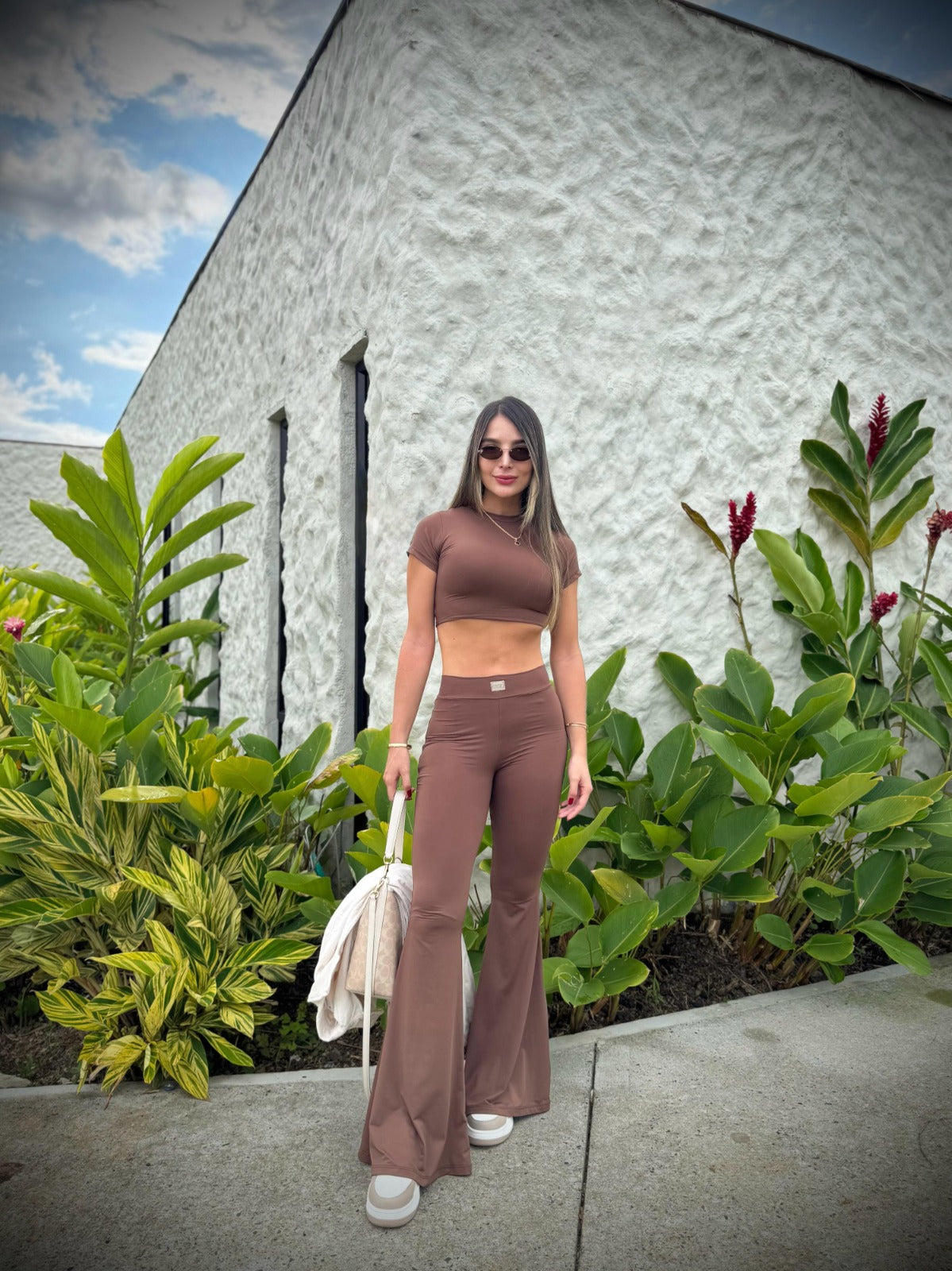 Pantalon bota campana café