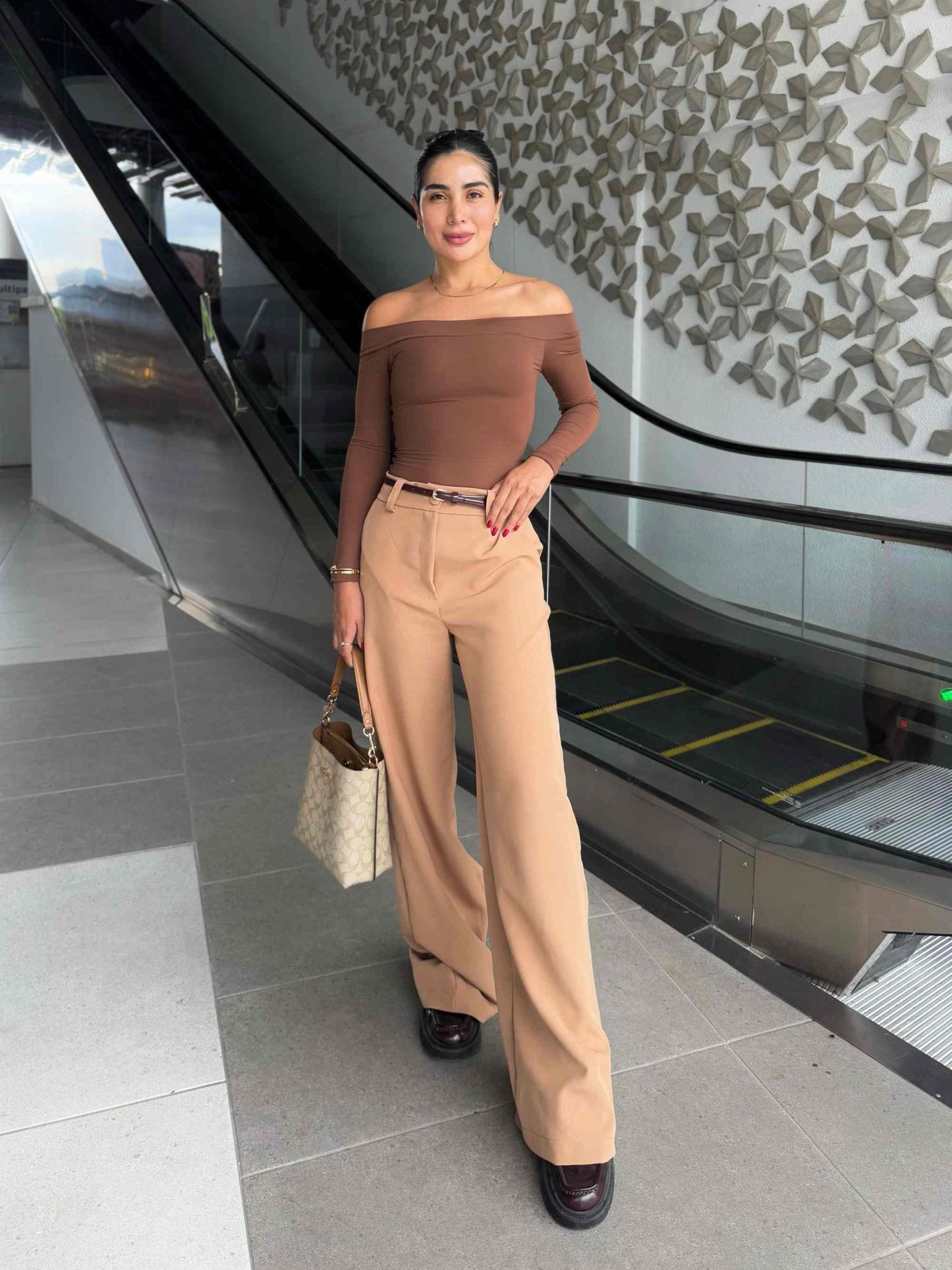 Pantalón Clásico Camel