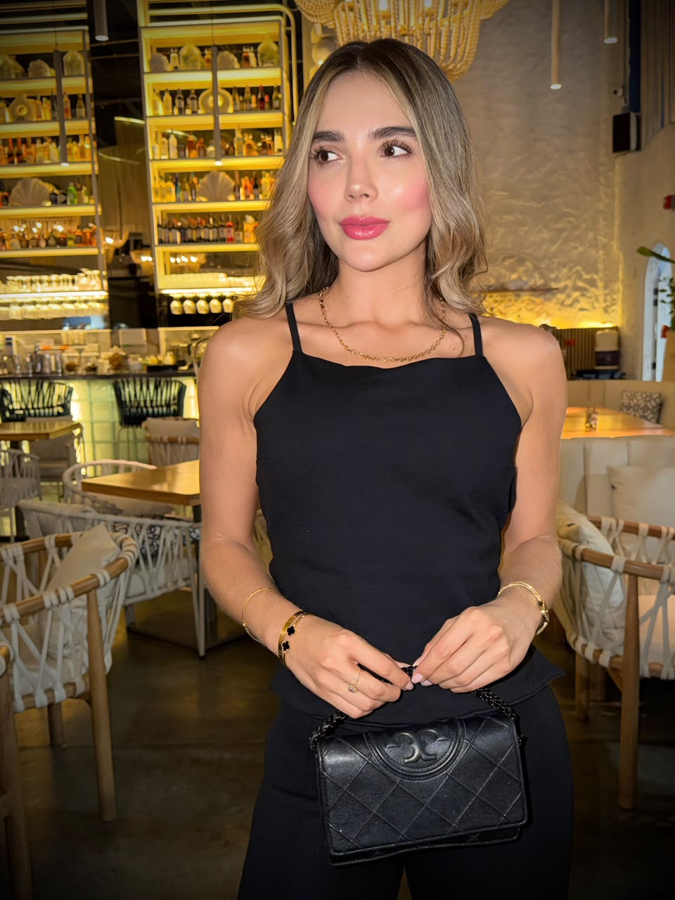 Set capri